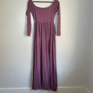 EUC PinkBlush Maternity Maxi Dress Size Small Mauve Long Sleeve Scoop Neck